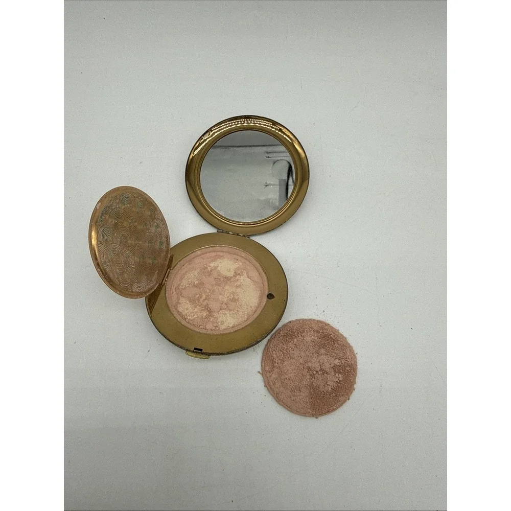 Vintage Zell 5th Avenue With Mirror Powder Compact Gold Toned